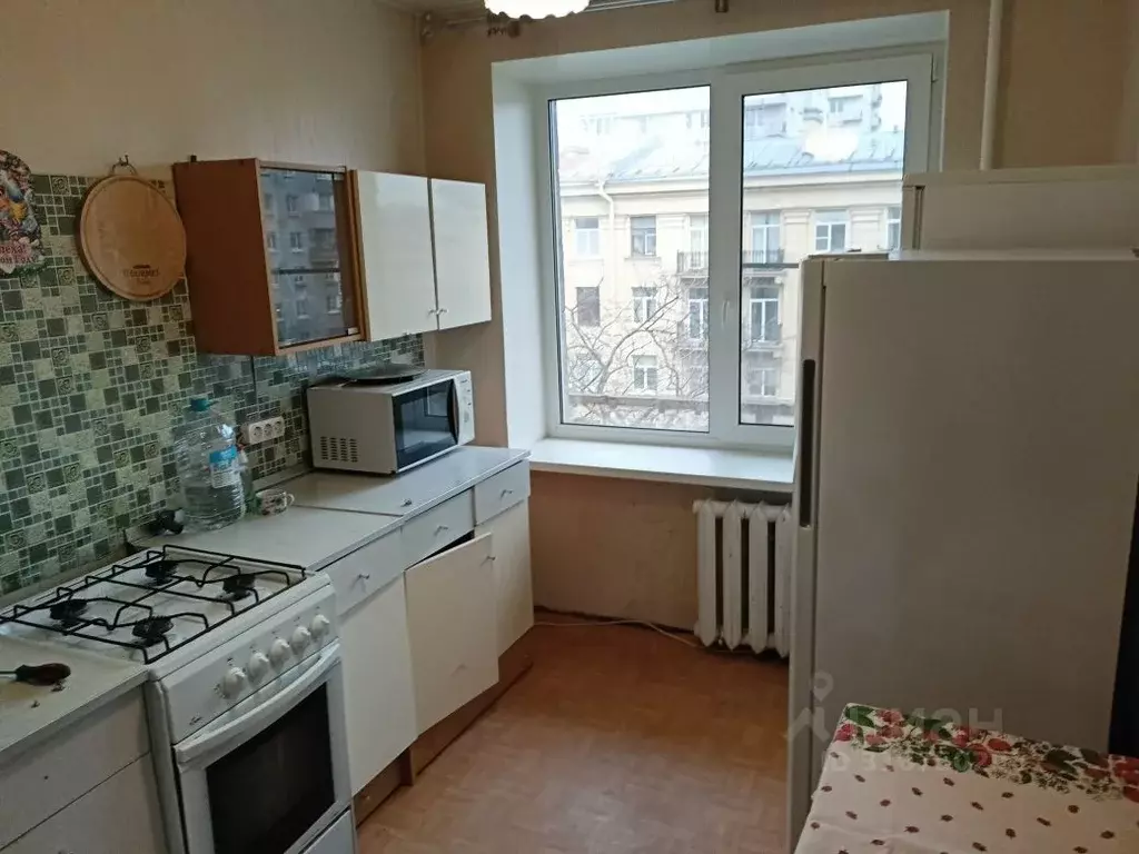2-к кв. Санкт-Петербург Большеохтинский просп., 6 (47.0 м) - Фото 0