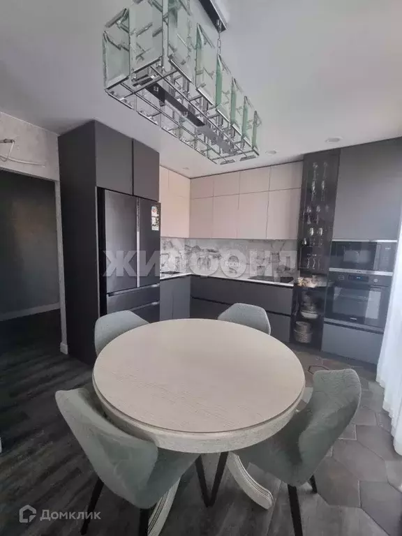 Продаётся 3-к квартира, 120 м - Фото 0