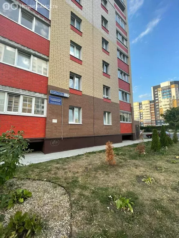 Квартира-студия: Брянск, улица Горбатова, 33 (30 м) - Фото 0