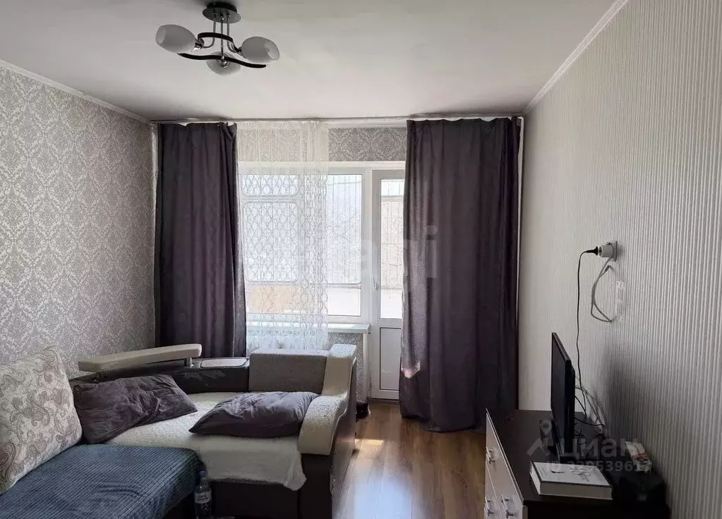 1-к кв. Алтайский край, Барнаул Лазурная ул., 42 (32.8 м) - Фото 1