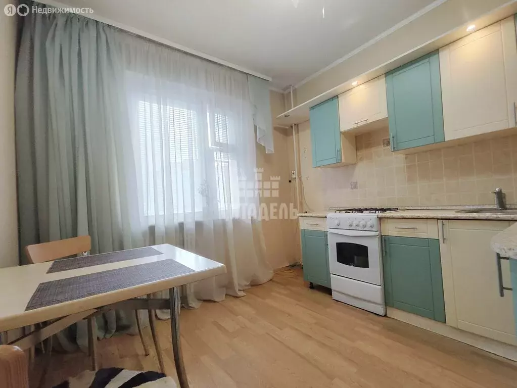 1-комнатная квартира: Воронеж, проспект Патриотов, 50Б (37 м) - Фото 1