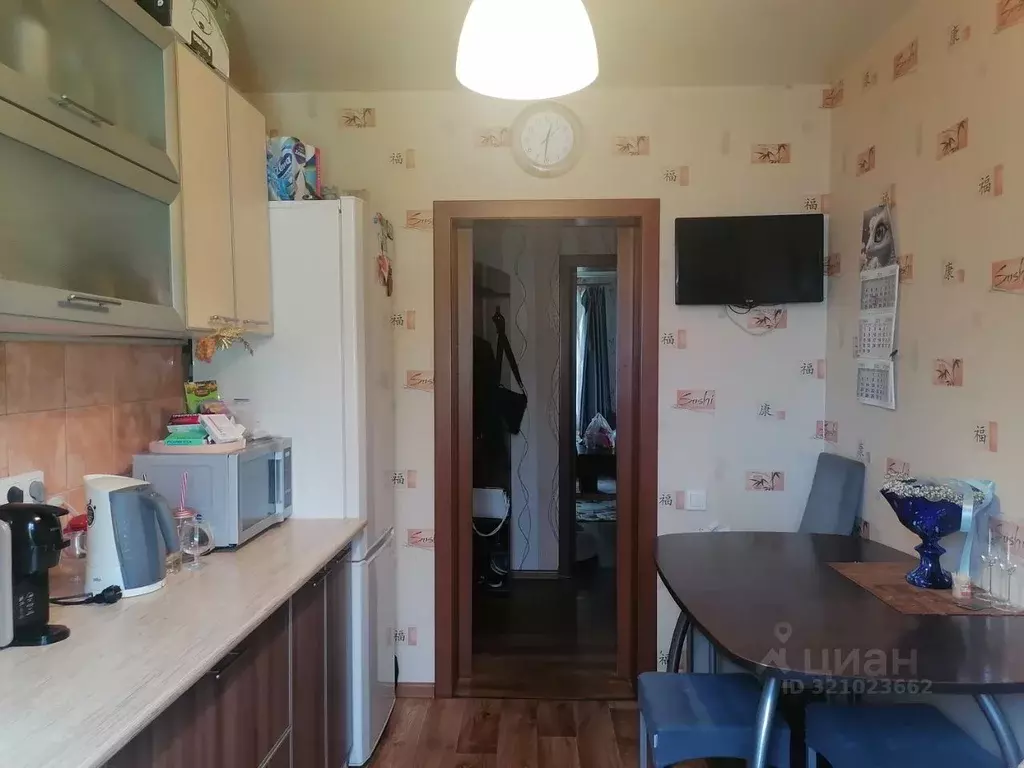 2-к кв. Омская область, Омск Городок Нефтяников мкр, ул. 50 лет ... - Фото 2