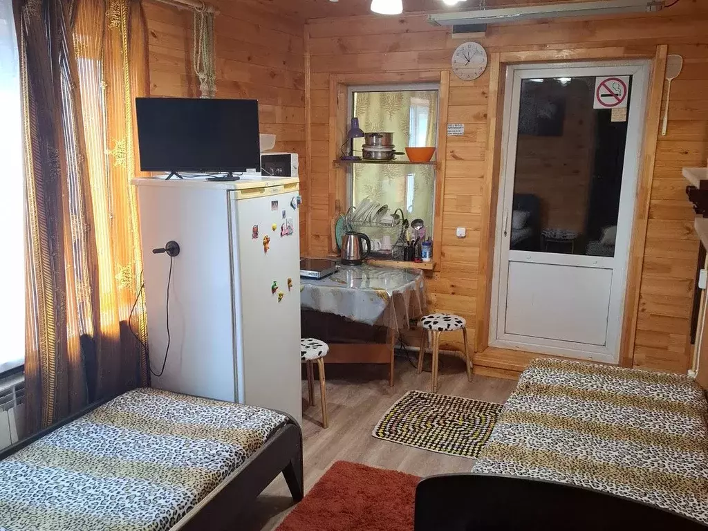 Студия Иркутская область, Иркутск ул. Черняховского, 1 (30.0 м) - Фото 1