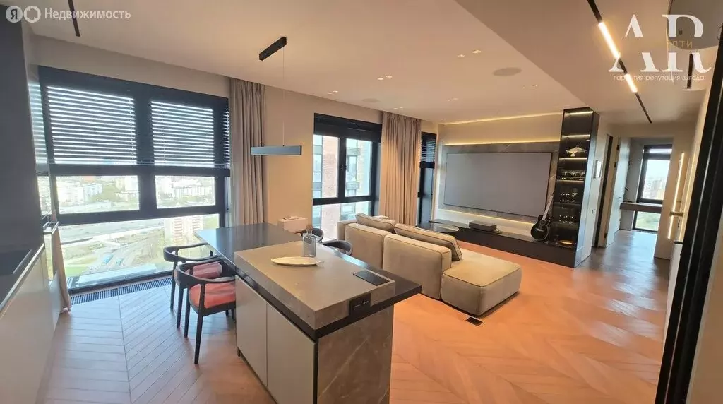 3-комнатная квартира: Москва, улица Дыбенко, 7/1 (80 м) - Фото 1