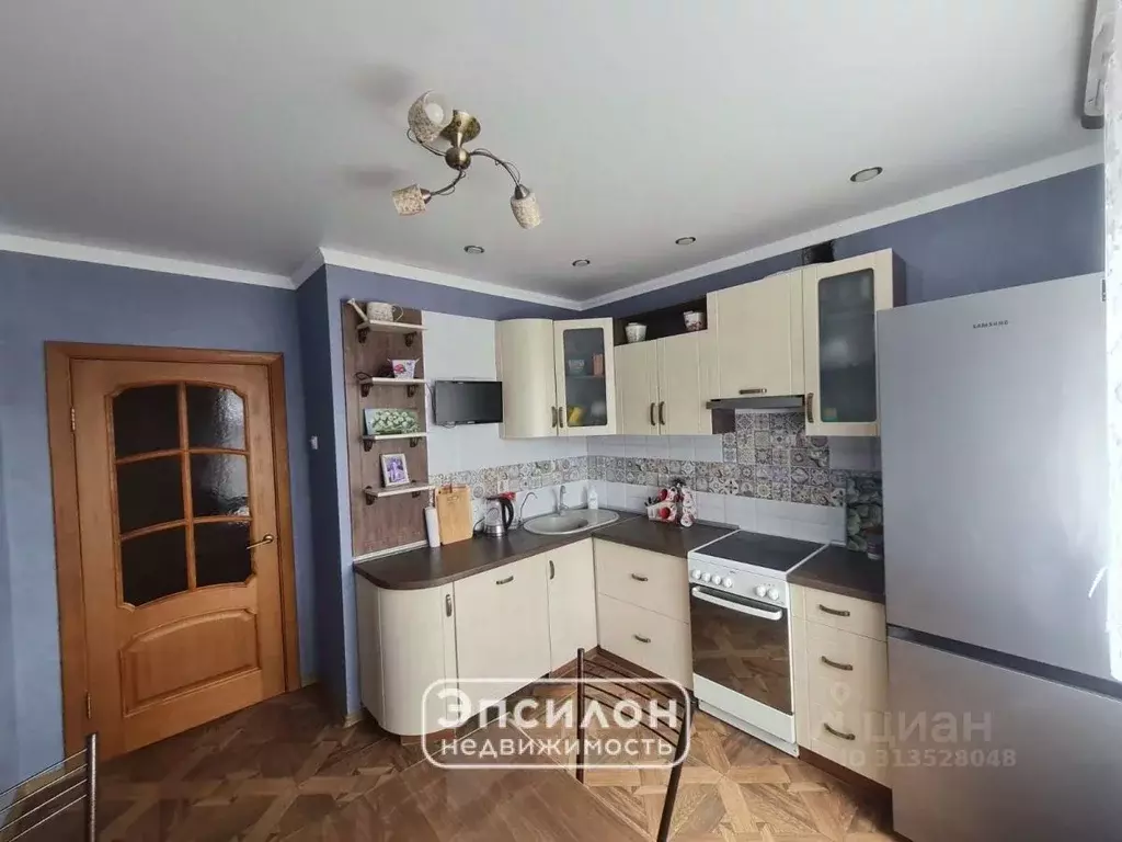 2-к кв. Курская область, Курск ул. Парижской Коммуны, 38 (59.5 м) - Фото 1