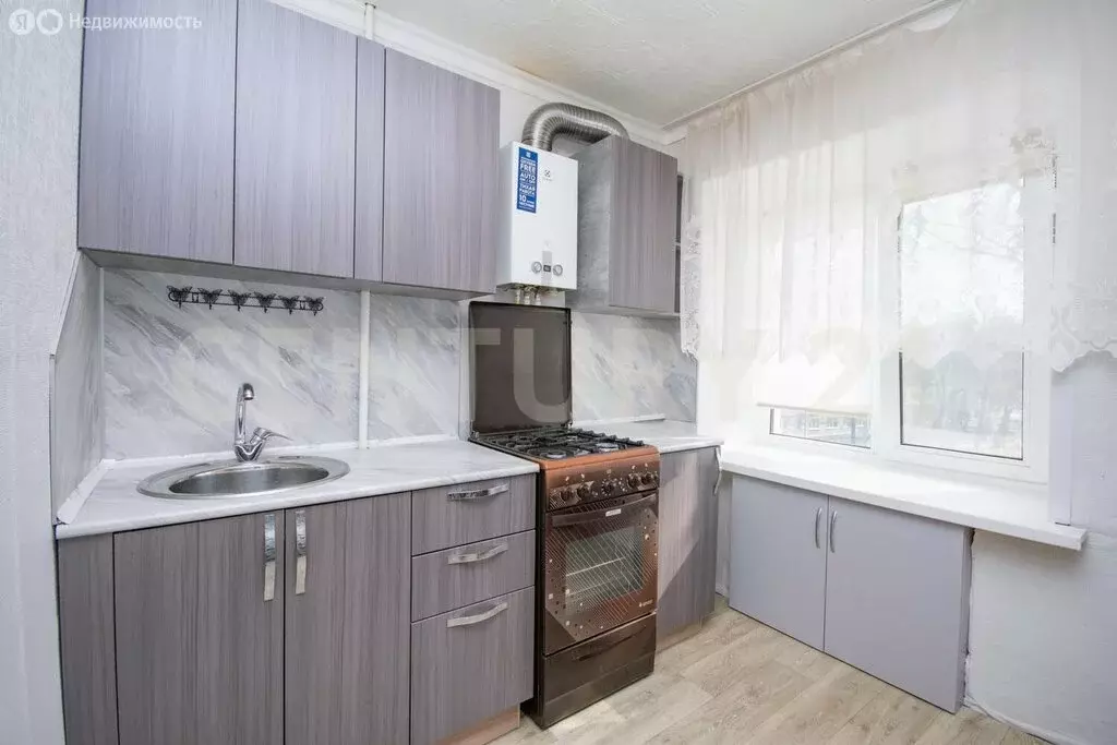 2-комнатная квартира: Ульяновск, улица Рябикова, 1А (42 м) - Фото 1