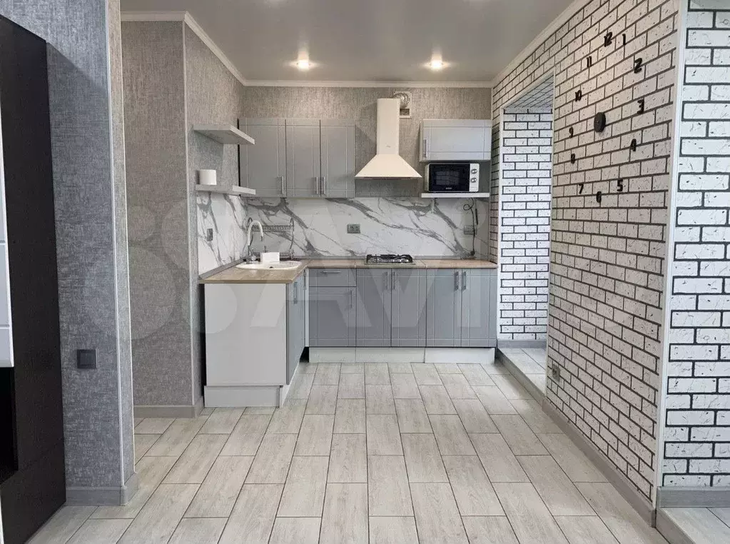 1-к. квартира, 40 м, 9/9 эт. - Фото 0