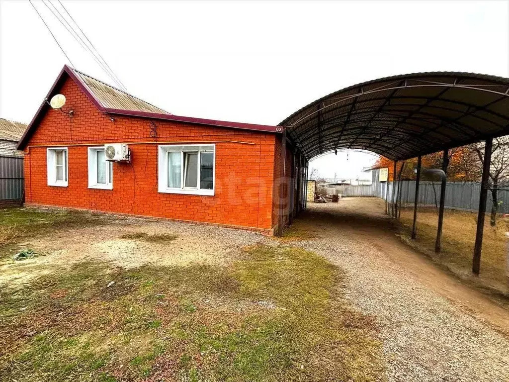 Дом в Калмыкия, Элиста въезд Профсоюзный, 10 (80 м) - Фото 1