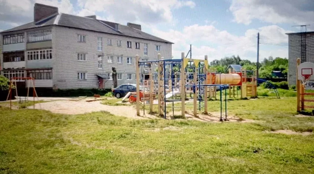 Участок в Ярославская область, Гаврилов-Ямский муниципальный округ, с. ... - Фото 0