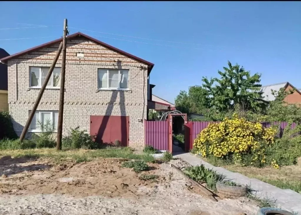Дом в Волгоградская область, Волгоград ул. 33 Героев, 272А (130 м) - Фото 0
