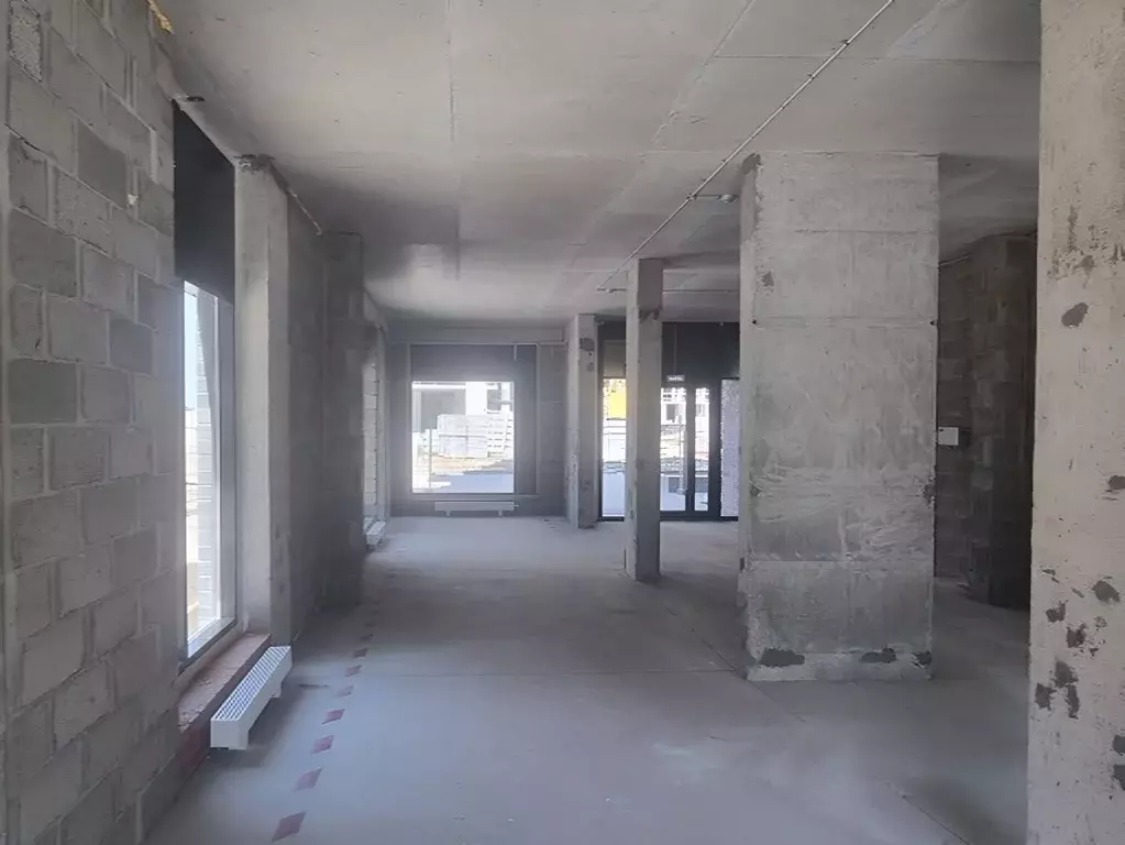 Помещение свободного назначения в Тюменская область, Тюмень ул. ... - Фото 1