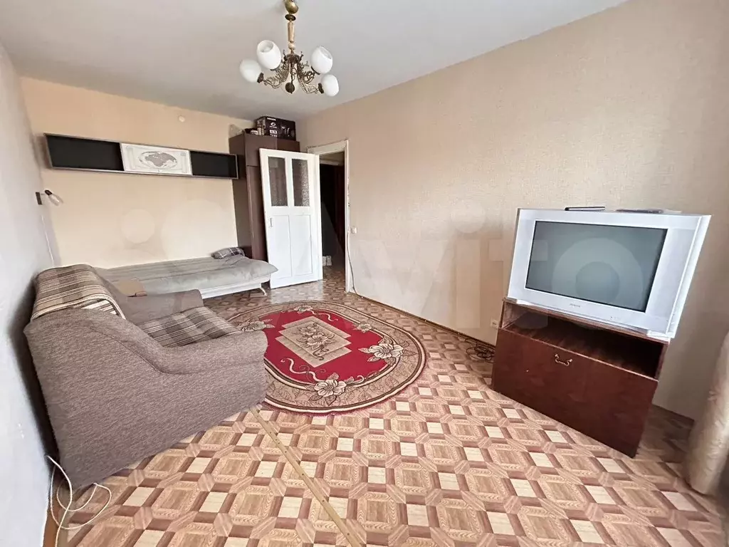 1-к. квартира, 31 м, 5/5 эт. - Фото 0