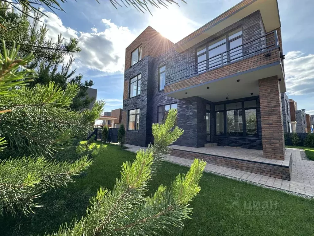 Коттедж в Московская область, Красногорск городской округ, д. ... - Фото 1