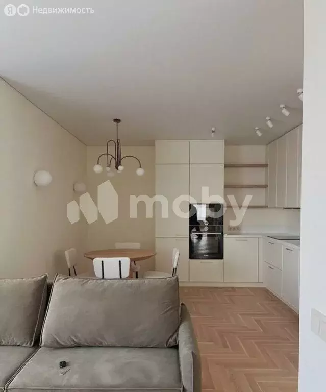 2-комнатная квартира: Калининград, Земельная улица, 30 (73.3 м) - Фото 1