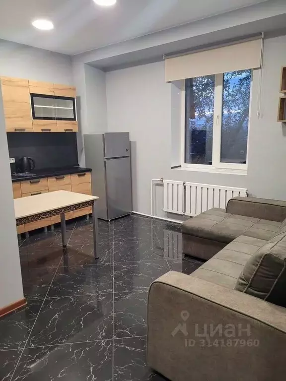 Студия Забайкальский край, Чита ул. Володарского, 15 (35.0 м) - Фото 0