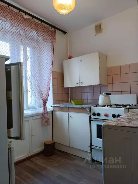 Квартира, 4 комнаты, 60 м - Фото 1