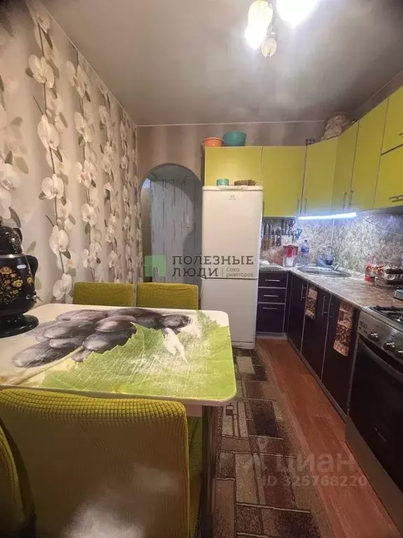 3-к кв. Курганская область, Курган Заозерный жилрайон, 5-й мкр, 11 ... - Фото 2