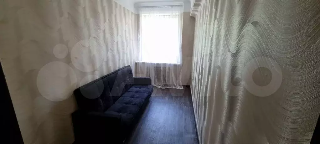 Комната 10 м в 3-к., 2/4 эт. - Фото 0