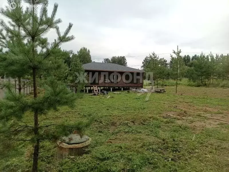 Дом в посёлок городского типа Емельяново, 04К-289, 7-й километр (92 м) - Фото 0