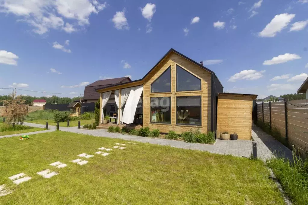 Дом в Тюменская область, Тюменский муниципальный округ, д. Падерина ... - Фото 1