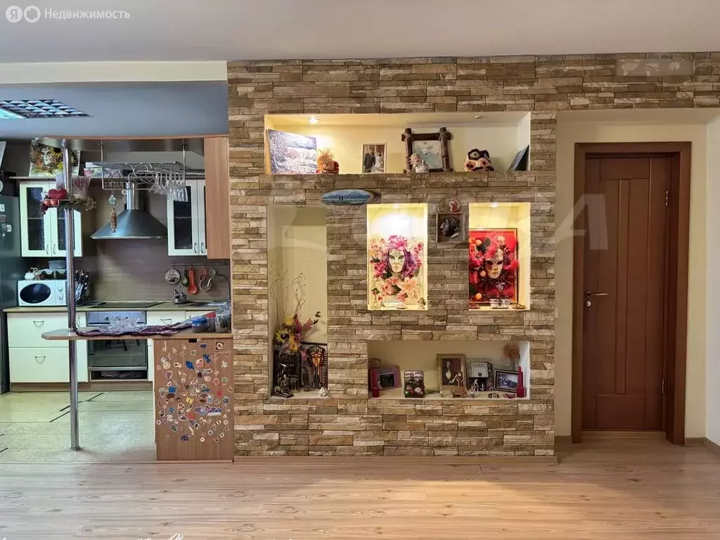 2-комнатная квартира: Тюмень, улица Домостроителей, 16к1 (65 м) - Фото 2