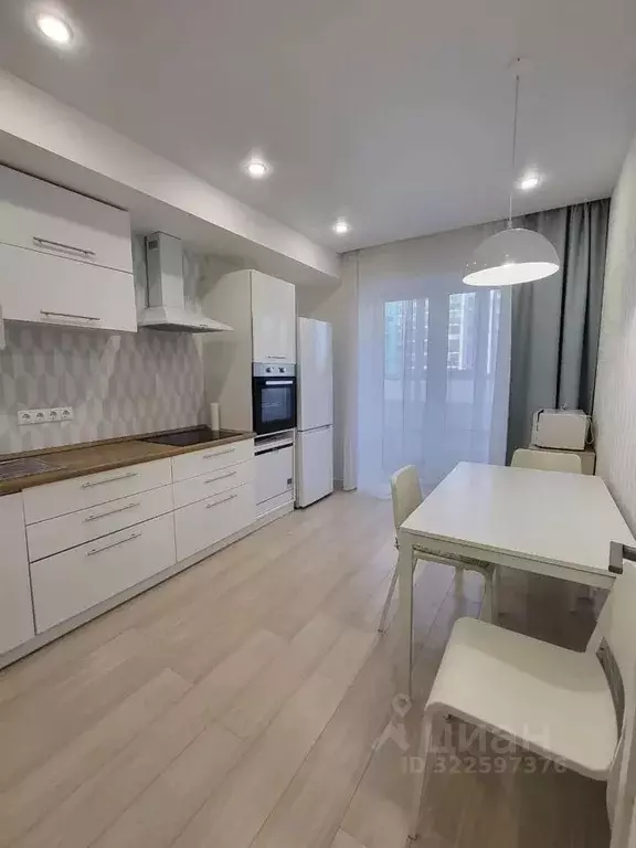 2-к кв. Татарстан, Казань ул. Разведчика Ахмерова, 5 (53.0 м) - Фото 0