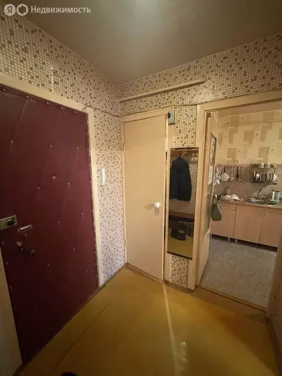 1-комнатная квартира: Курган, улица Криволапова, 12 (35.6 м) - Фото 2