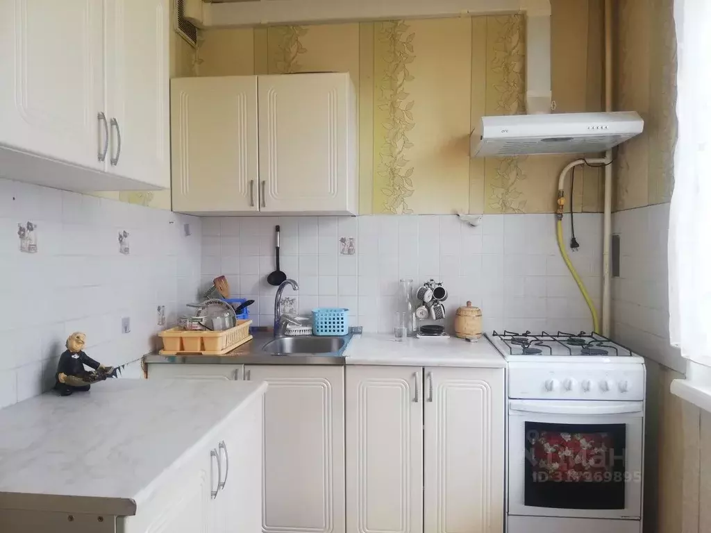 2-к кв. Москва Беловежская ул., 61 (57.0 м) - Фото 0