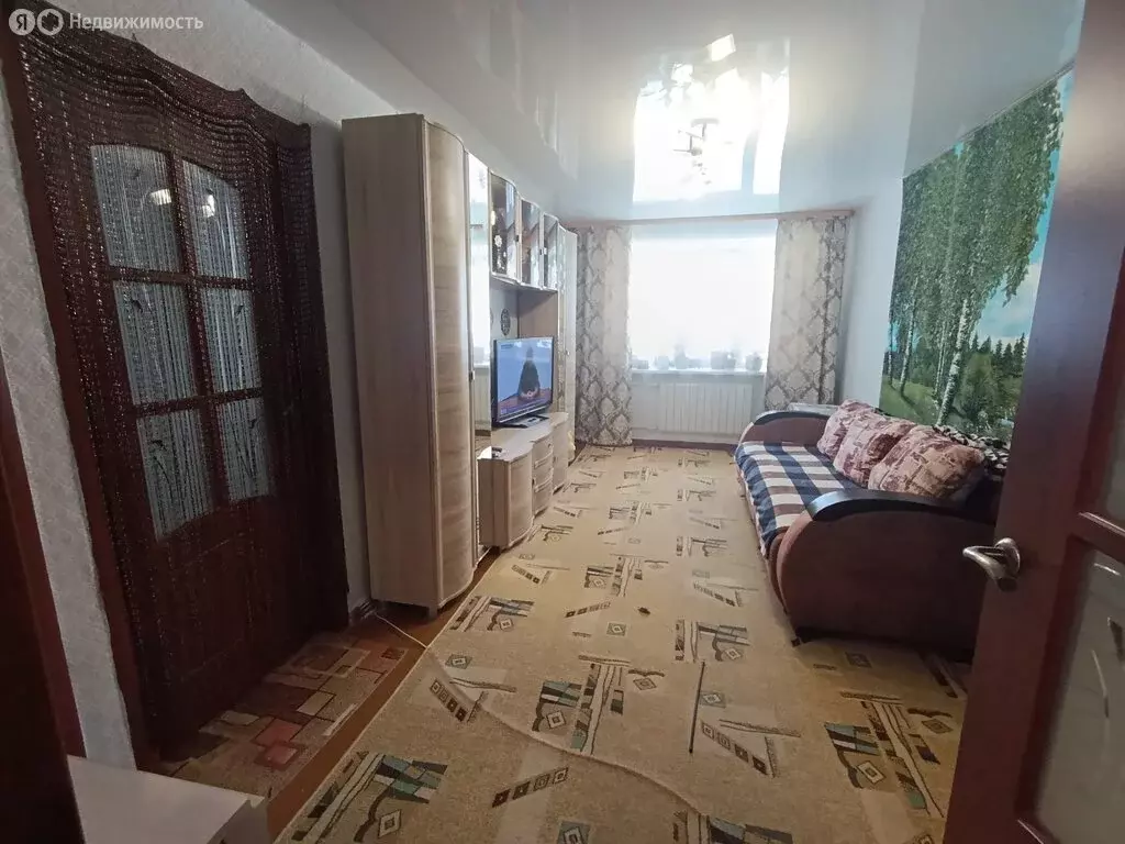 3-комнатная квартира: Дегтярск, улица Циолковского, 2 (61 м) - Фото 2