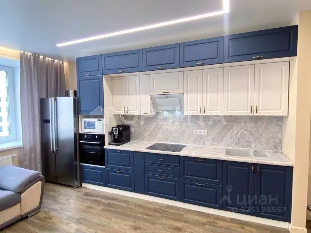 2-к кв. Тюменская область, Тюмень Новгородская ул., 14 (72.8 м) - Фото 1