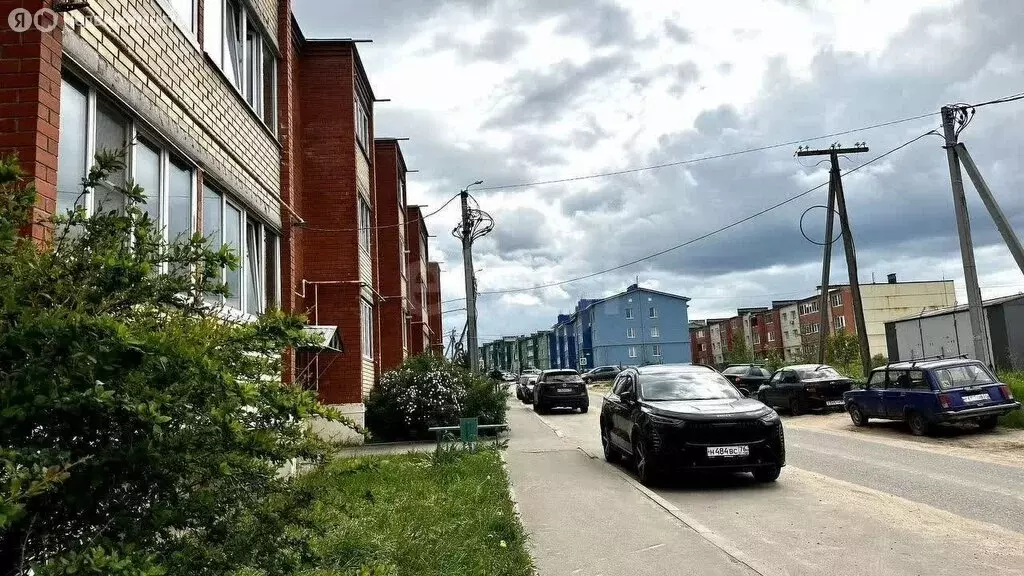 1-комнатная квартира: посёлок Щедрино, Каштановая улица, 10 (32 м) - Фото 0