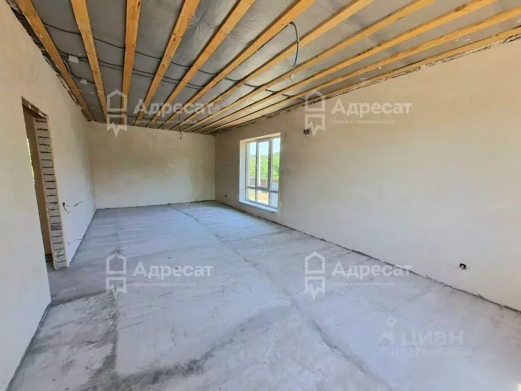 Дом в Волгоградская область, Волгоград Черноморская ул. (228 м) - Фото 1