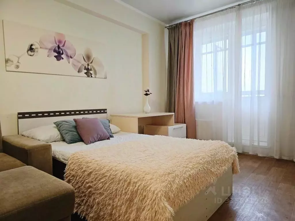 2-к кв. Татарстан, Казань ул. Хусаина Мавлютова, 42 (60.0 м) - Фото 0