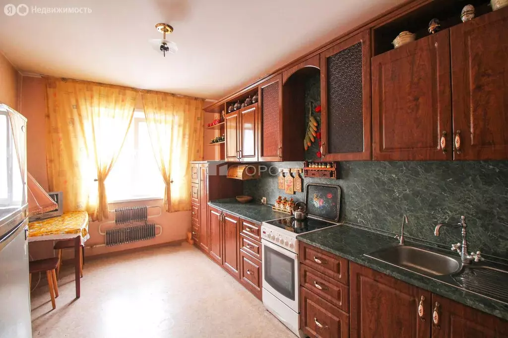 2-комнатная квартира: Барнаул, Новгородская улица, 14 (63 м) - Фото 1