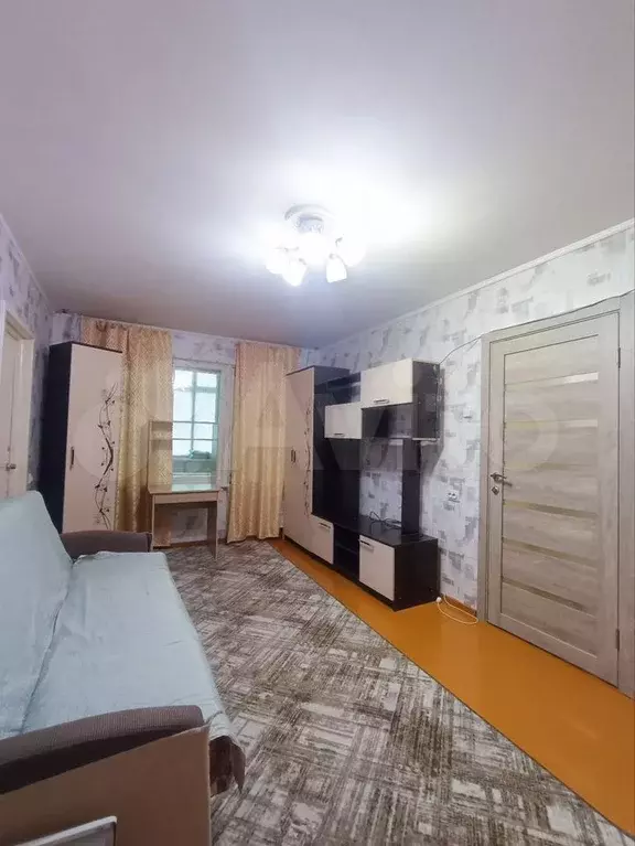 2-к. квартира, 45 м, 1/9 эт. - Фото 0