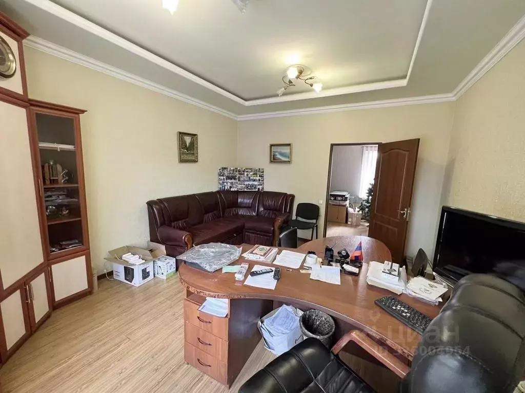 Офис в Крым, Симферополь ул. Москалева, 11 (36 м) - Фото 2