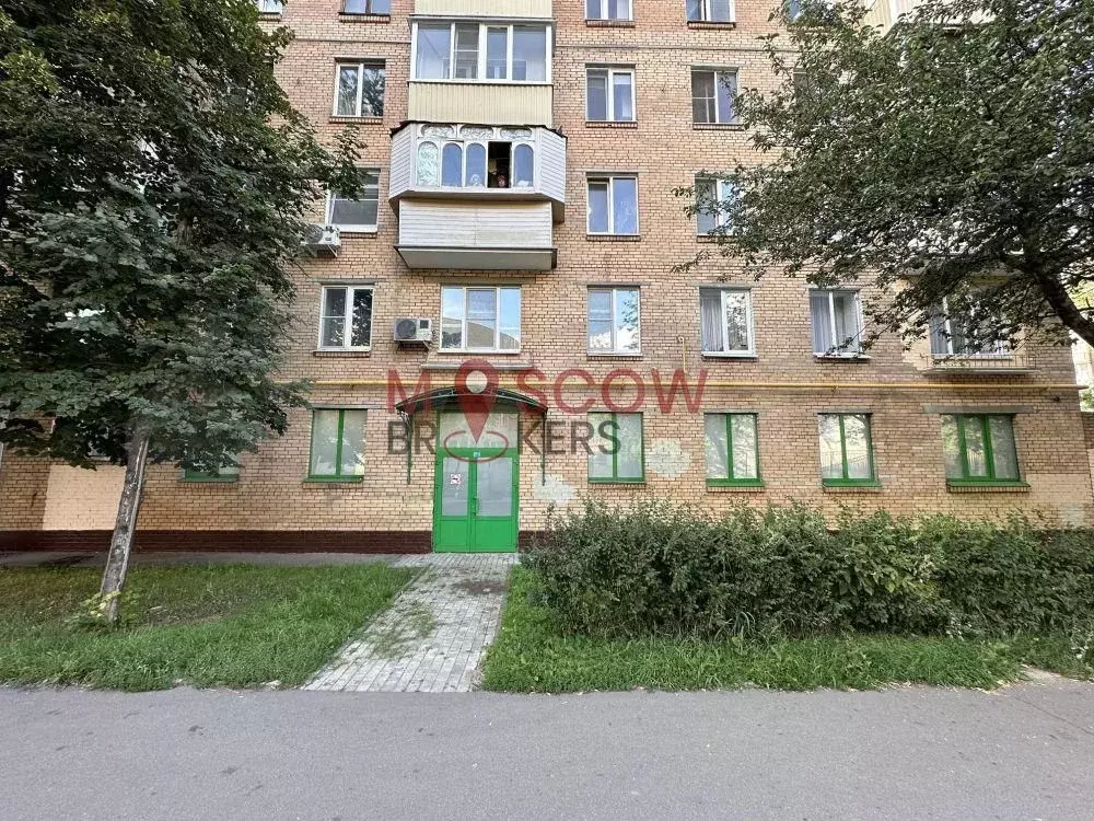 Продам торговое помещение, 230 м - Фото 0