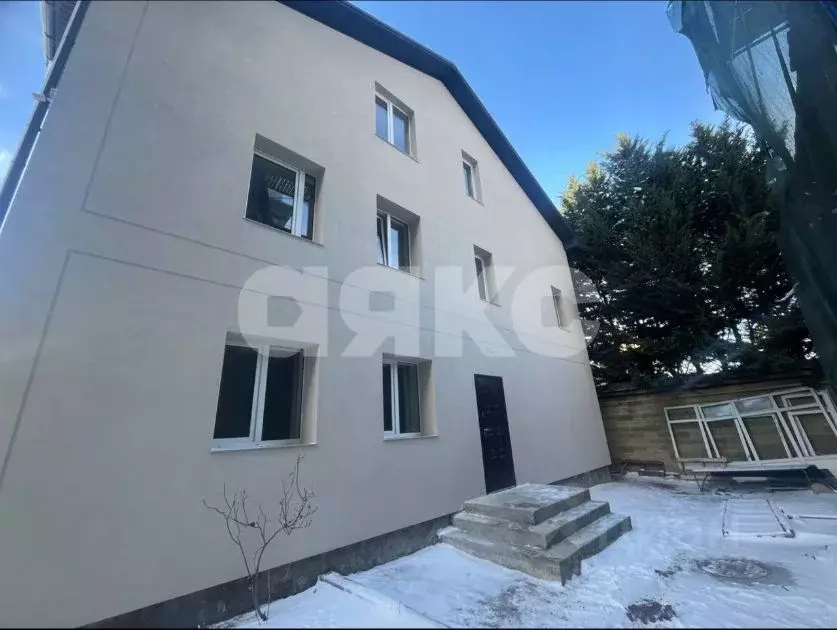 Офис в Крым, Симферополь ул. Александра Невского, 17А (75 м) - Фото 2