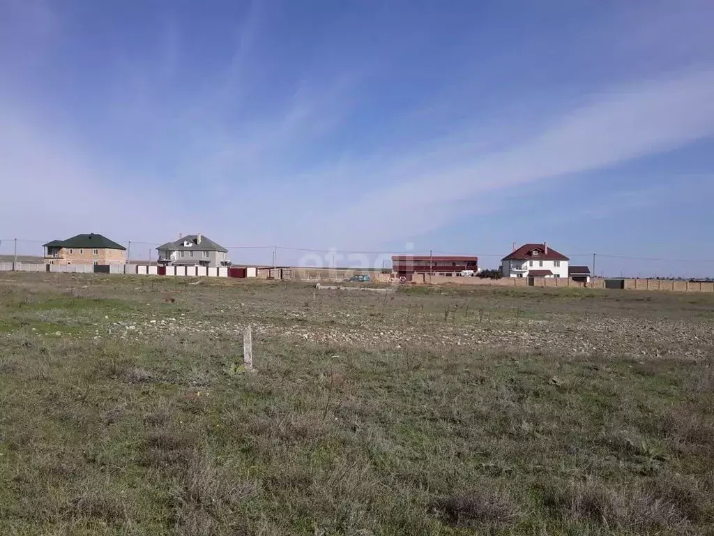 Участок в Крым, Черноморский район, Медведевское с/пос, с. Медведево ... - Фото 2