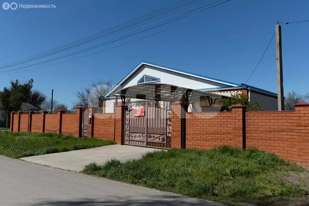 Дом в станица Курчанская, улица Кирова (166 м) - Фото 0