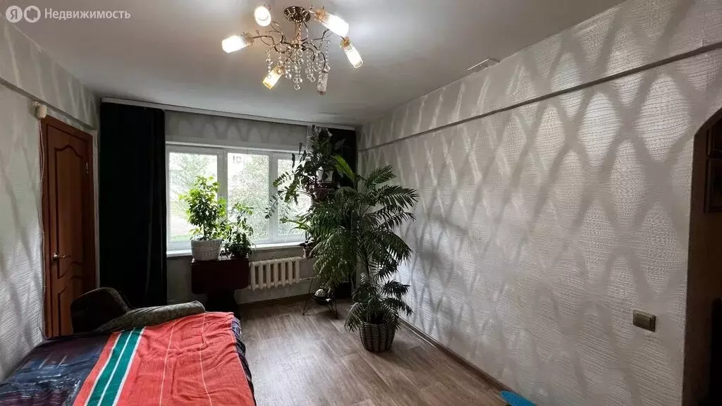 4-комнатная квартира: Иркутск, микрорайон Юбилейный, 69 (62.9 м) - Фото 0