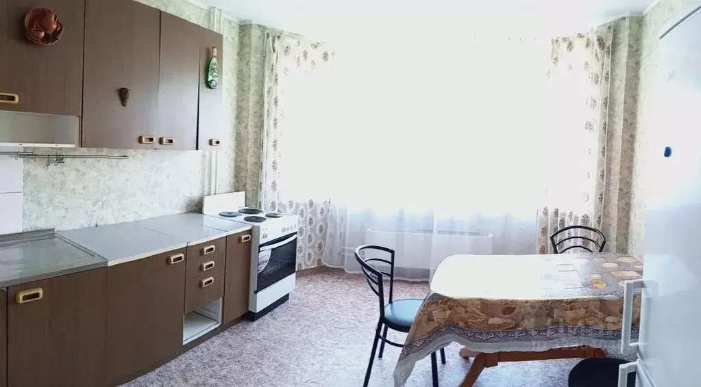 3-к кв. Москва, Москва, Московский г. Град Московский мкр, ул. ... - Фото 1