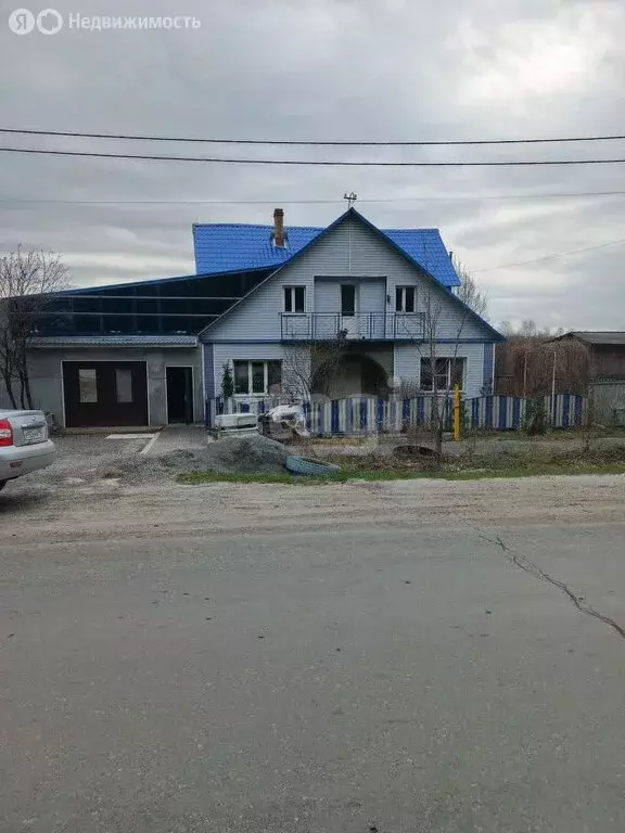 Дом в посёлок городского типа Пышма, улица Некрасова (155.8 м) - Фото 1
