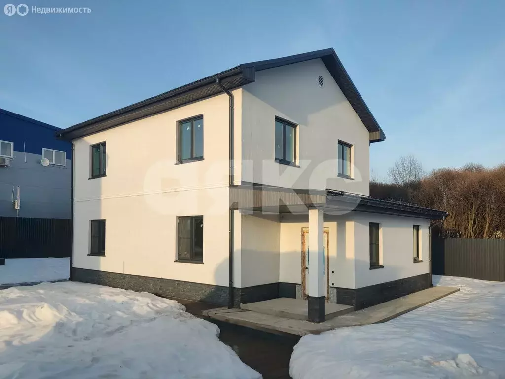 Дом в село Быково, Колхозная улица (175 м) - Фото 1