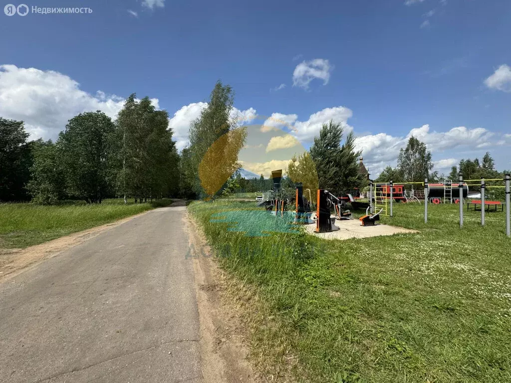 Участок в Тверская область, Конаковский муниципальный округ, деревня ... - Фото 1