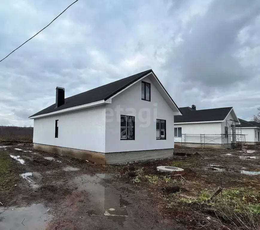 Дом в Башкортостан, Иглинский район, Акбердинский сельсовет ул. ... - Фото 2