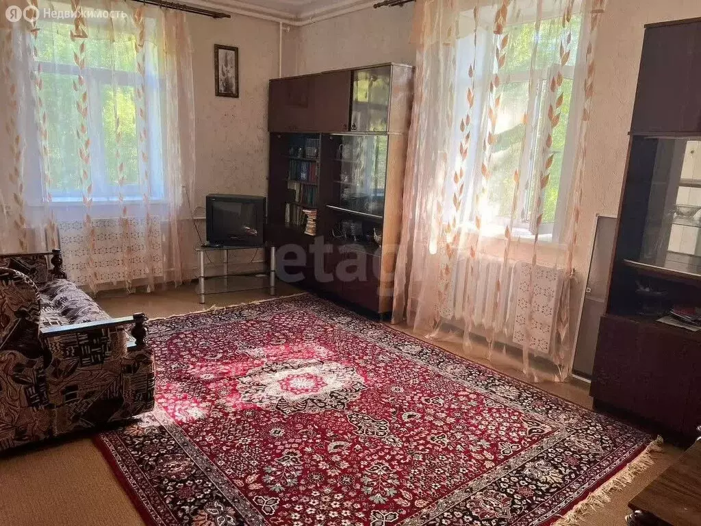 3-комнатная квартира: Ржев, улица Александра Фролова, 8 (69.2 м) - Фото 0