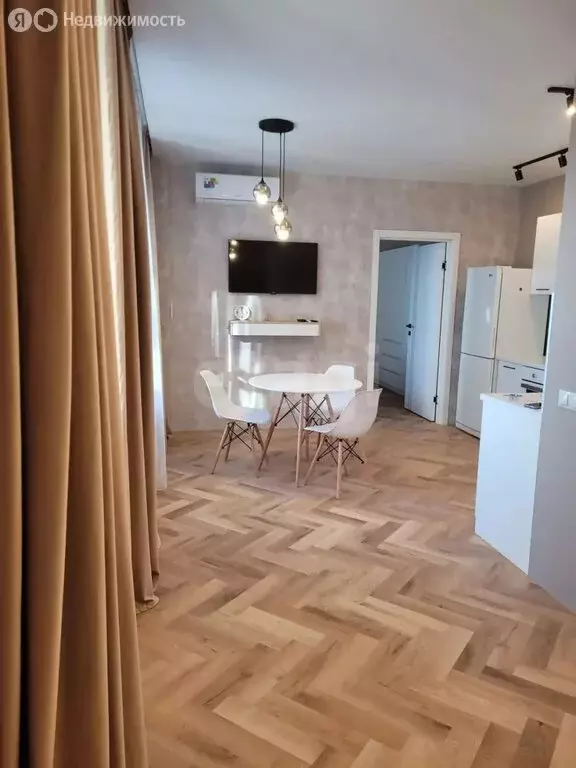 2-комнатная квартира: Тюмень, улица Пожарных и Спасателей, 14 (54 м) - Фото 2