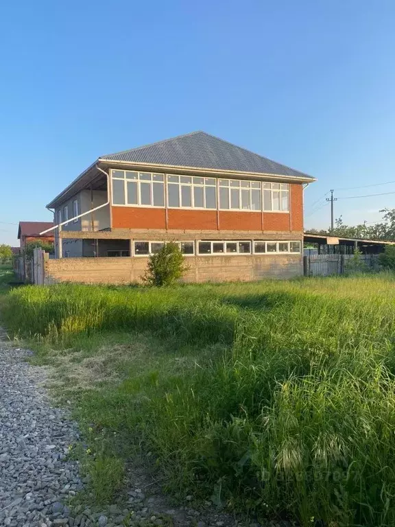 Дом в Краснодарский край, Тимашевский район, Дербентское с/пос, Мирный ... - Фото 1