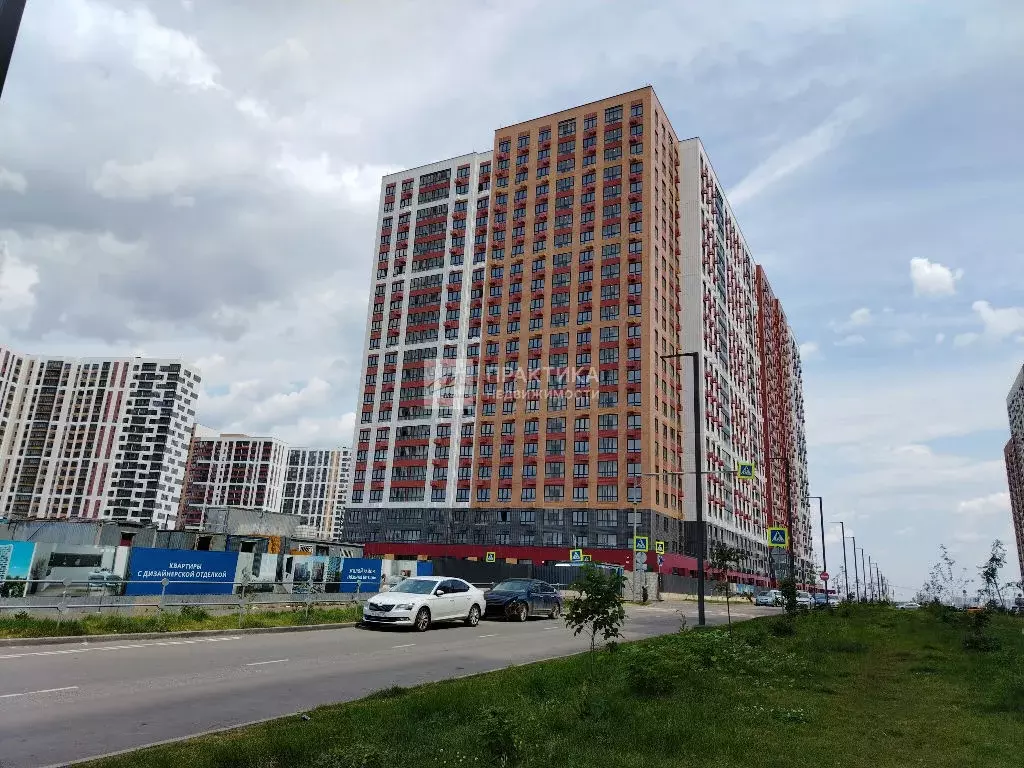 Продается 1-комнатная квартира - Фото 1